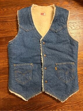 Rare Vintage Levi's Sherpa-Lined Denim Vest with Orange Logo Tag